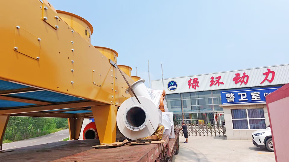 山東綠（lǜ）環動力1MW沼氣發電（diàn）機組發往越南